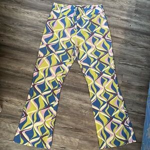 Zara Printed flare pants (XL)